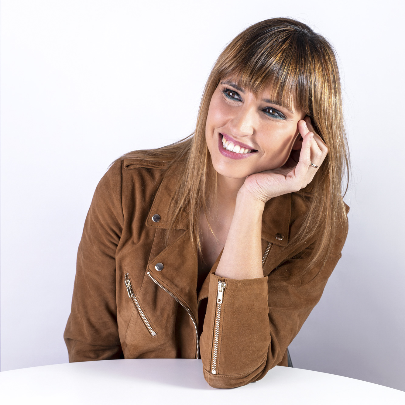 SANDRA-SABATÉS-PORTRAIT-PARA-KUN-TU.-POR-VERÓNICA-MULIÓ